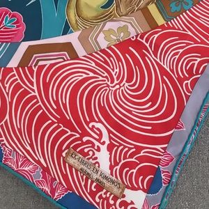 Hermès "Ex Libris En Kimonos" Scarf 90cm of Silk Twill